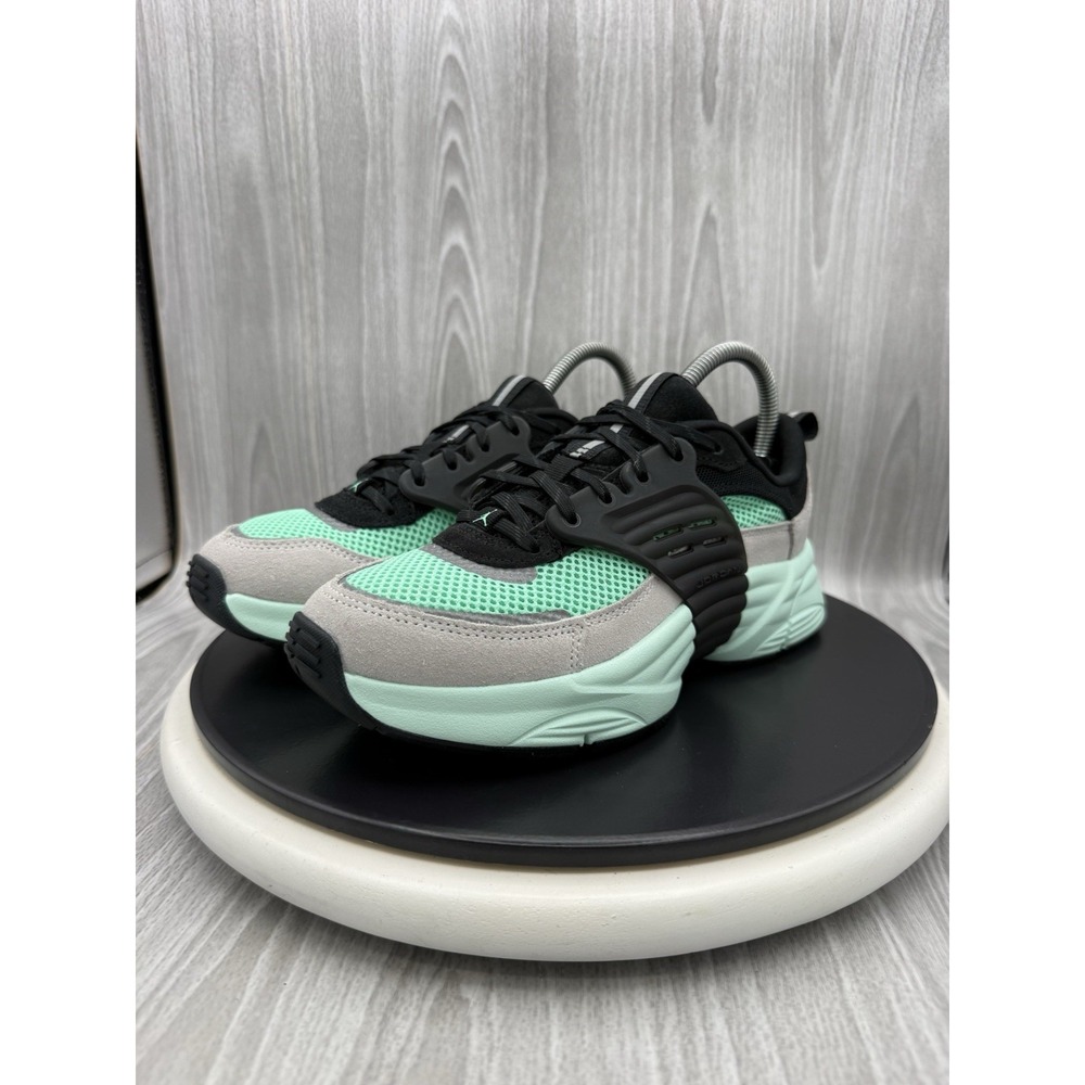 Nike Jordan Trunner O/S GS 5Y Womens 6.5 Mint Green Black Sneakers II6531-004
